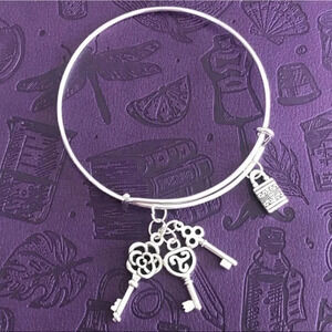 Keys & Lock High Polish Stainless Steel Adjustable Charm Bracelet NWT